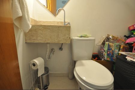 Casa de condomínio à venda com 90m², 2 quartos e 1 vagaLavabo