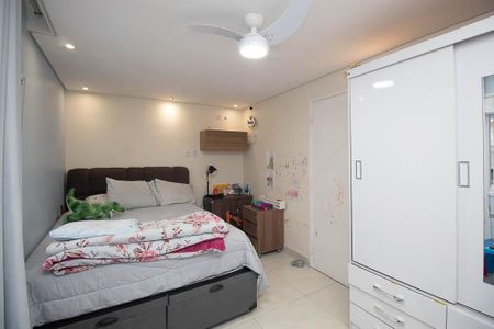 Casa à venda com 100m², 3 quartos e 2 vagas Casa à venda com 100m², 3 quartos e 2 vagasQuarto 2