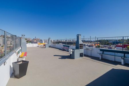 Studio para alugar com 40m², 1 quarto e sem vaga Studio para alugar com 40m², 1 quarto e sem vagaTerraço