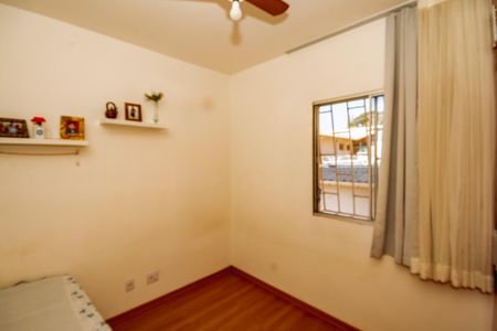Apartamento à venda com 75m², 3 quartos e 1 vagaQuarto 2