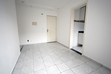 Sala de apartamento para alugar com 2 quartos, 44m² em Parque Erasmo Assunção, Santo André