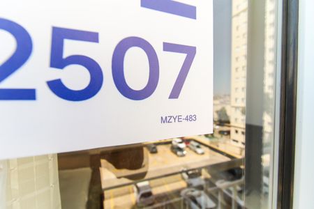 Apartamento à venda com 50m², 2 quartos e 1 vaga Apartamento à venda com 50m², 2 quartos e 1 vagaPlaca