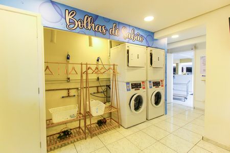 Apartamento à venda com 50m², 2 quartos e 1 vaga Apartamento à venda com 50m², 2 quartos e 1 vagaLavanderia