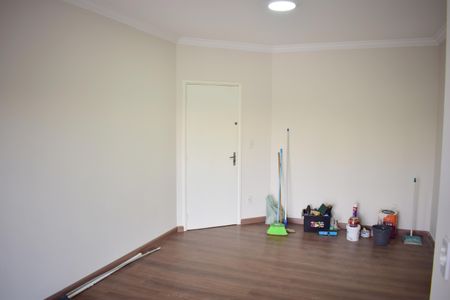 Sala de apartamento para alugar com 2 quartos, 70m² em Vila Tiberio, Ribeirão Preto