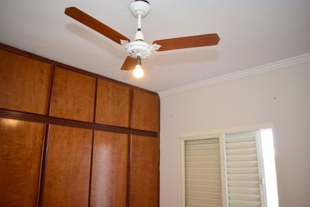 Quarto 1 de apartamento para alugar com 2 quartos, 70m² em Vila Tiberio, Ribeirão Preto