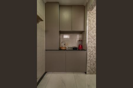 Apartamento à venda com 81m², 3 quartos e 1 vagaÁrea de Serviço