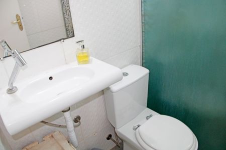 Casa de condomínio para alugar com 200m², 3 quartos e 10 vagasBanheiro 1