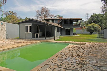 Casa de condomínio para alugar com 200m², 3 quartos e 10 vagasÁrea Externa