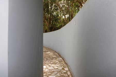 Casa de condomínio para alugar com 200m², 3 quartos e 10 vagasCorredor