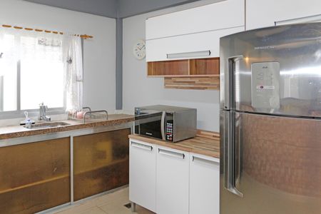 Casa de condomínio para alugar com 200m², 3 quartos e 10 vagasCozinha