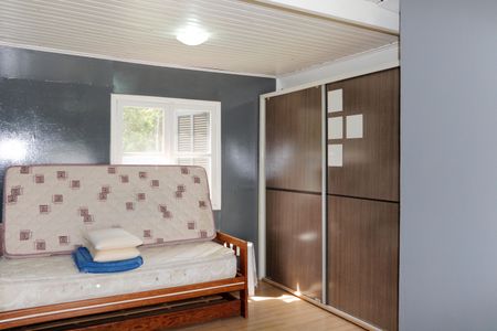 Casa de condomínio para alugar com 200m², 3 quartos e 10 vagasEdícula