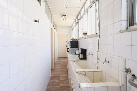 Apartamento à venda com 125m², 3 quartos e 1 vaga Apartamento à venda com 125m², 3 quartos e 1 vagaÁrea de Serviço