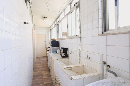 Apartamento à venda com 125m², 3 quartos e 1 vaga Apartamento à venda com 125m², 3 quartos e 1 vagaÁrea de Serviço