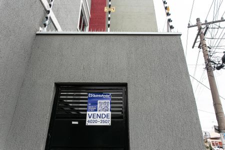 Apartamento à venda com 35m², 2 quartos e sem vaga Apartamento à venda com 35m², 2 quartos e sem vagaPlaca