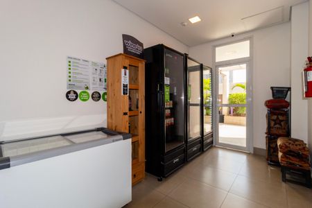 Apartamento à venda com 71m², 2 quartos e 1 vaga Apartamento à venda com 71m², 2 quartos e 1 vagaMini Mercado