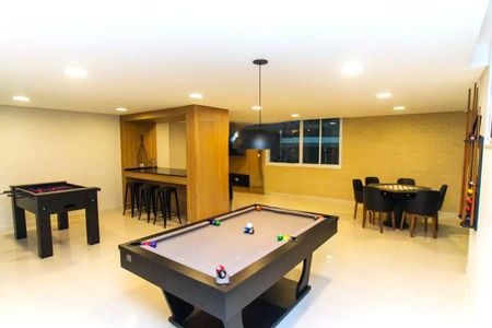 Apartamento à venda com 108m², 3 quartos e 2 vagas Apartamento à venda com 108m², 3 quartos e 2 vagasÁrea comum - Salão de jogos