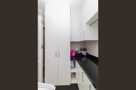 Apartamento à venda com 108m², 3 quartos e 2 vagas Apartamento à venda com 108m², 3 quartos e 2 vagasÁrea de Serviço