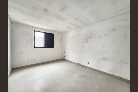 Apartamento à venda com 120m², 3 quartos e 4 vagas Apartamento à venda com 120m², 3 quartos e 4 vagasSuíte 1