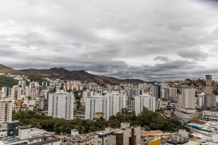 Apartamento para alugar com 105m², 3 quartos e 2 vagasVista da Varanda da Suíte