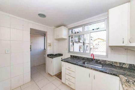 Cozinha de apartamento para alugar com 3 quartos, 87m² em Calafate, Belo Horizonte