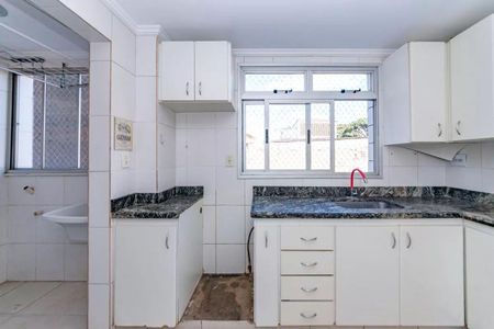 Cozinha de apartamento para alugar com 3 quartos, 87m² em Calafate, Belo Horizonte