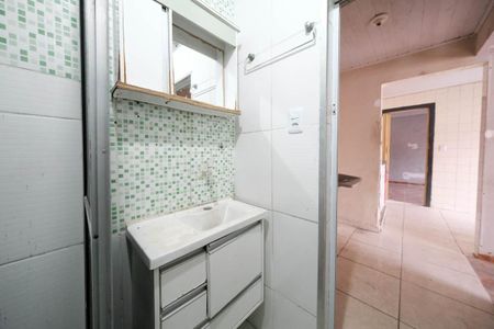 Banheiro de casa para alugar com 1 quarto, 70m² em Vila Santa Teresa, São Paulo