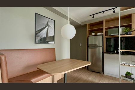 Apartamento à venda com 41m², 1 quarto e 1 vaga Apartamento à venda com 41m², 1 quarto e 1 vagaSala de Jantar