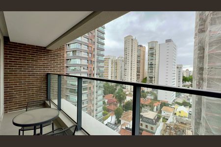 Apartamento à venda com 41m², 1 quarto e 1 vaga Apartamento à venda com 41m², 1 quarto e 1 vagaVaranda