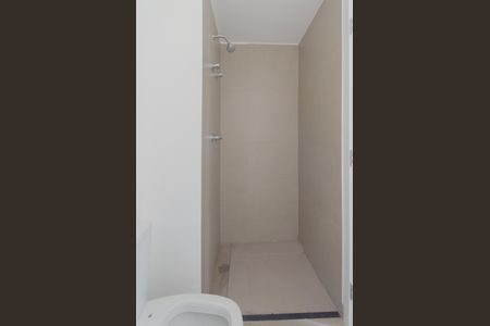 Banheiro de kitnet/studio para alugar com 1 quarto, 18m² em Vila Mariana, São Paulo