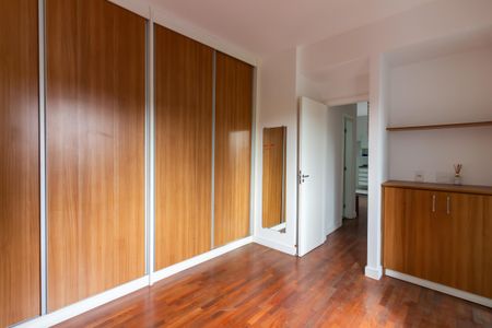 Apartamento à venda com 60m², 2 quartos e 1 vaga Apartamento à venda com 60m², 2 quartos e 1 vagaSuíte