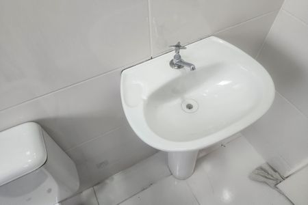 Apartamento à venda com 59m², 2 quartos e 1 vaga Apartamento à venda com 59m², 2 quartos e 1 vagaBanheiro Social