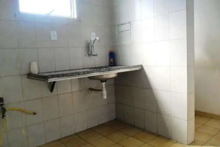 Cozinha de apartamento à venda com 2 quartos, 50m² em Ipiranga, Belo Horizonte