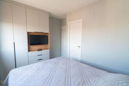 Apartamento à venda com 94m², 2 quartos e 1 vaga Apartamento à venda com 94m², 2 quartos e 1 vagaSuíte