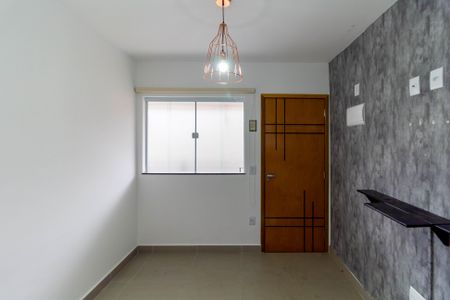 Sala de apartamento para alugar com 2 quartos, 42m² em Vila Ivone, São Paulo