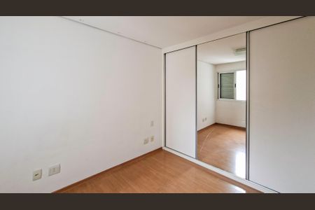 Apartamento para alugar com 86m², 3 quartos e 2 vagasQuarto