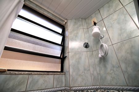 Casa de condomínio à venda com 98m², 2 quartos e 1 vagaBanheiro Social