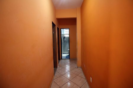 Casa de condomínio à venda com 98m², 2 quartos e 1 vagaCorredor