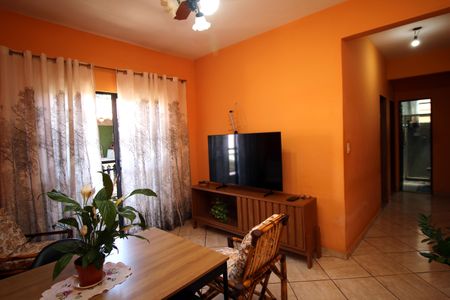 Sala de casa de condomínio à venda com 2 quartos, 98m² em Irajá, Rio de Janeiro