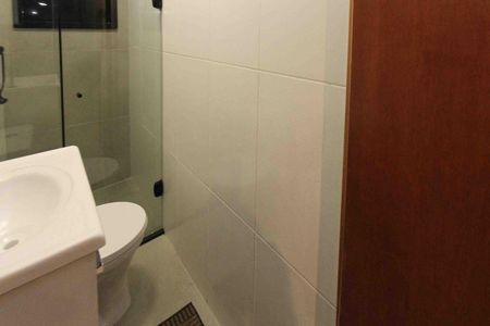 Apartamento para alugar com 29m², 2 quartos e 1 vaga Apartamento para alugar com 29m², 2 quartos e 1 vagaBanheiro