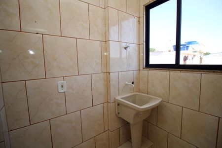 Casa de condomínio à venda com 98m², 2 quartos e 1 vagaÁrea de Serviço