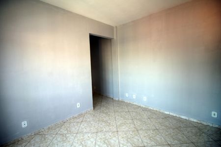 Casa de condomínio à venda com 98m², 2 quartos e 1 vagaSala