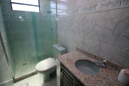 Casa de condomínio à venda com 98m², 2 quartos e 1 vagaBanheiro