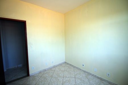 Quarto 1 de casa de condomínio à venda com 2 quartos, 98m² em Irajá, Rio de Janeiro