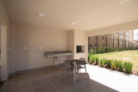 Apartamento à venda com 32m², 2 quartos e sem vagaÁrea comum - Churrasqueira