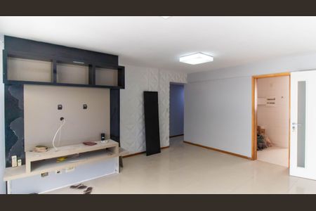 Sala de apartamento para alugar com 3 quartos, 168m² em São Francisco, Niterói