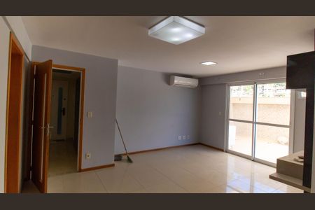 Apartamento para alugar com 168m², 3 quartos e 2 vagasSala