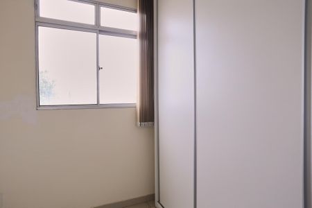 Quarto 1 de apartamento para alugar com 3 quartos, 70m² em Paraíso, Belo Horizonte