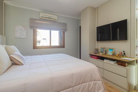 Casa à venda com 133m², 3 quartos e 2 vagas Casa à venda com 133m², 3 quartos e 2 vagasSuíte