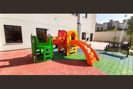 Apartamento à venda com 43m², 2 quartos e 1 vaga Apartamento à venda com 43m², 2 quartos e 1 vagaÁrea comum - Playground
