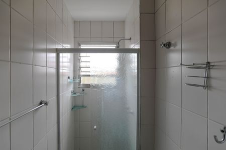 Apartamento para alugar com 57m², 2 quartos e 1 vaga Apartamento para alugar com 57m², 2 quartos e 1 vagaBanheiro